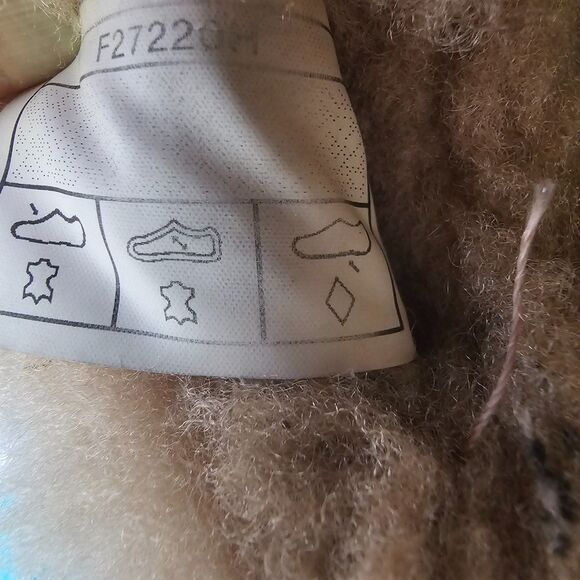 UGG Coquette Women’s Sheepskin Clog Slippers – Cozy Indoor/Outdoor Shoes Size 9 - Picture 8 of 9